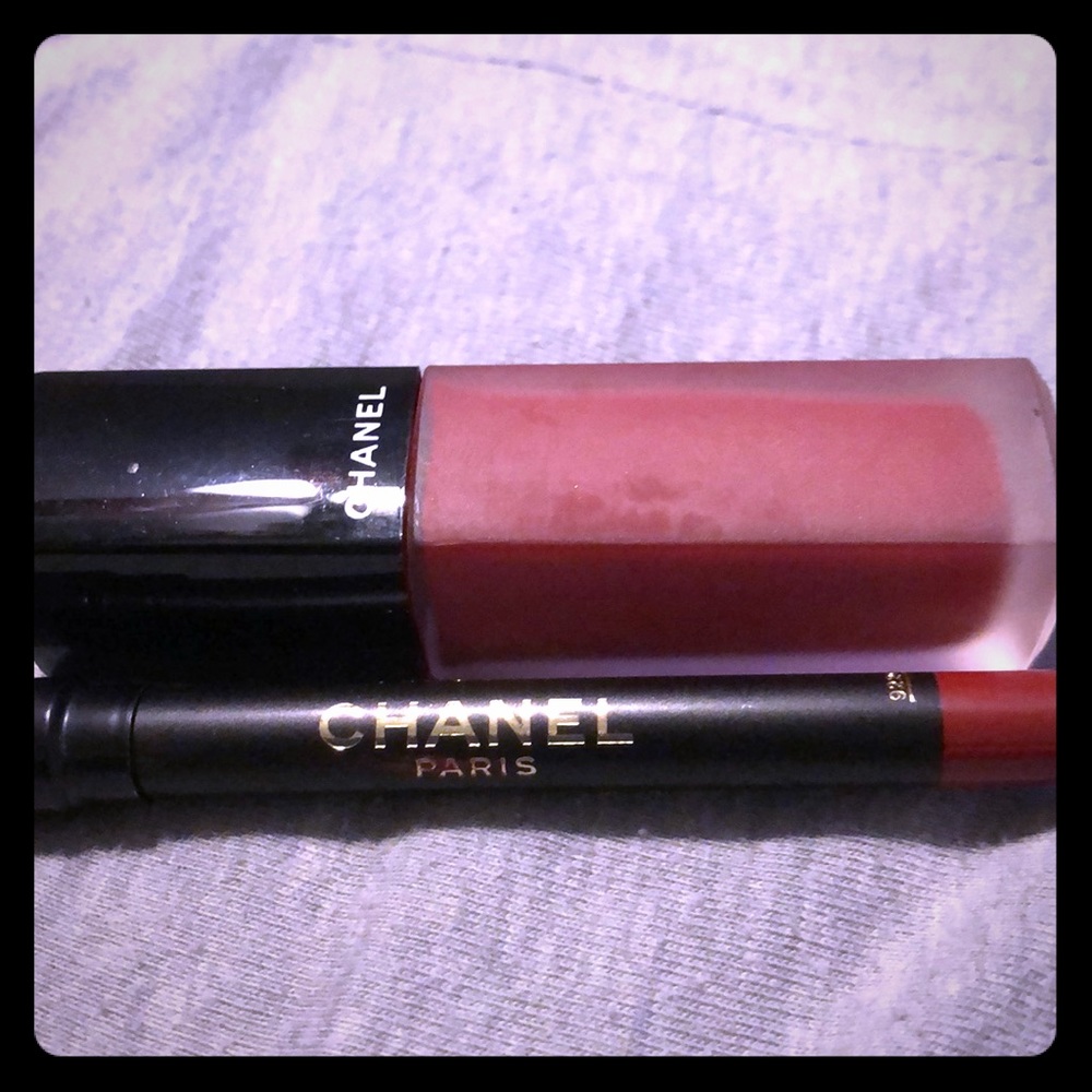Authentic Chanel Lip liner and matte lipgloss